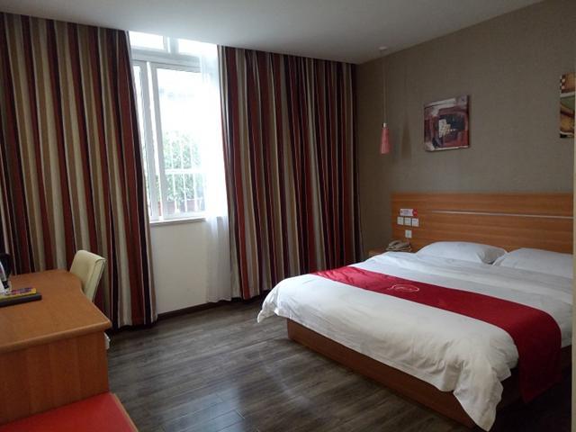 Thank Inn Chain Hotel Guizhou Zunyi Huichuan District Huichuan Avenue Экстерьер фото